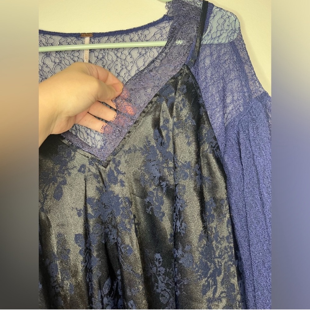 Free People - Lace Long Sleeve Top - Size XS - Picture 3 of 10